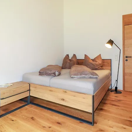 2 Bedroom Nice In Apartment Dalaas