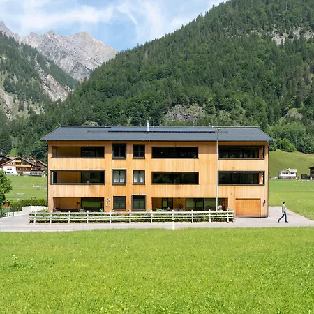 Bergzeit Arlberg Appartment *